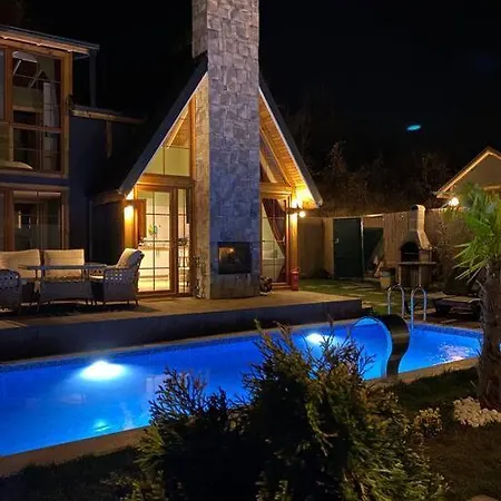 Mayanbungalows Daire